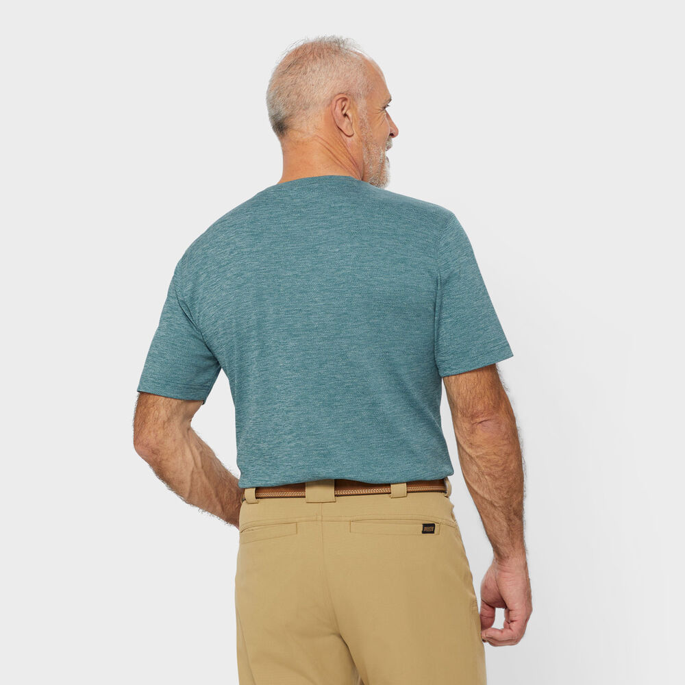 Men's Armachillo Cooling Standard Fit Pocket Crew Main Image