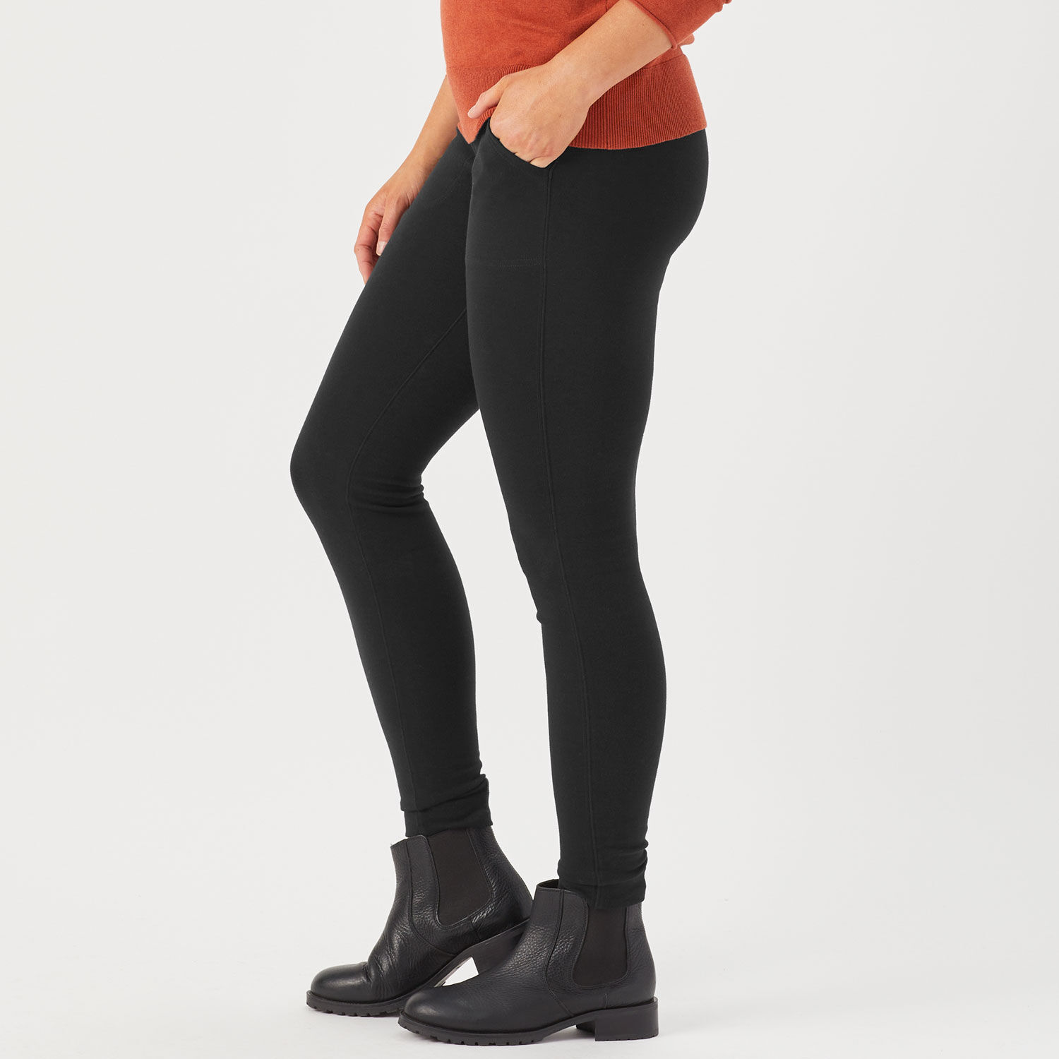 Jockey Women's Cotton Stretch Basic 7/8 Legging with Side Pocket Charcoal  at Amazon Women's Clothing store