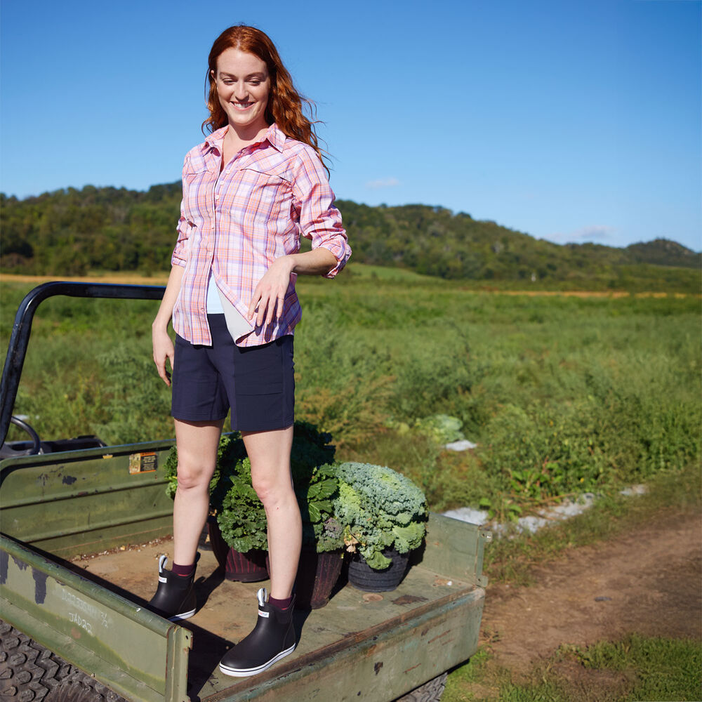 Women's NoGA Work Hi-Rise Shorts Main Image