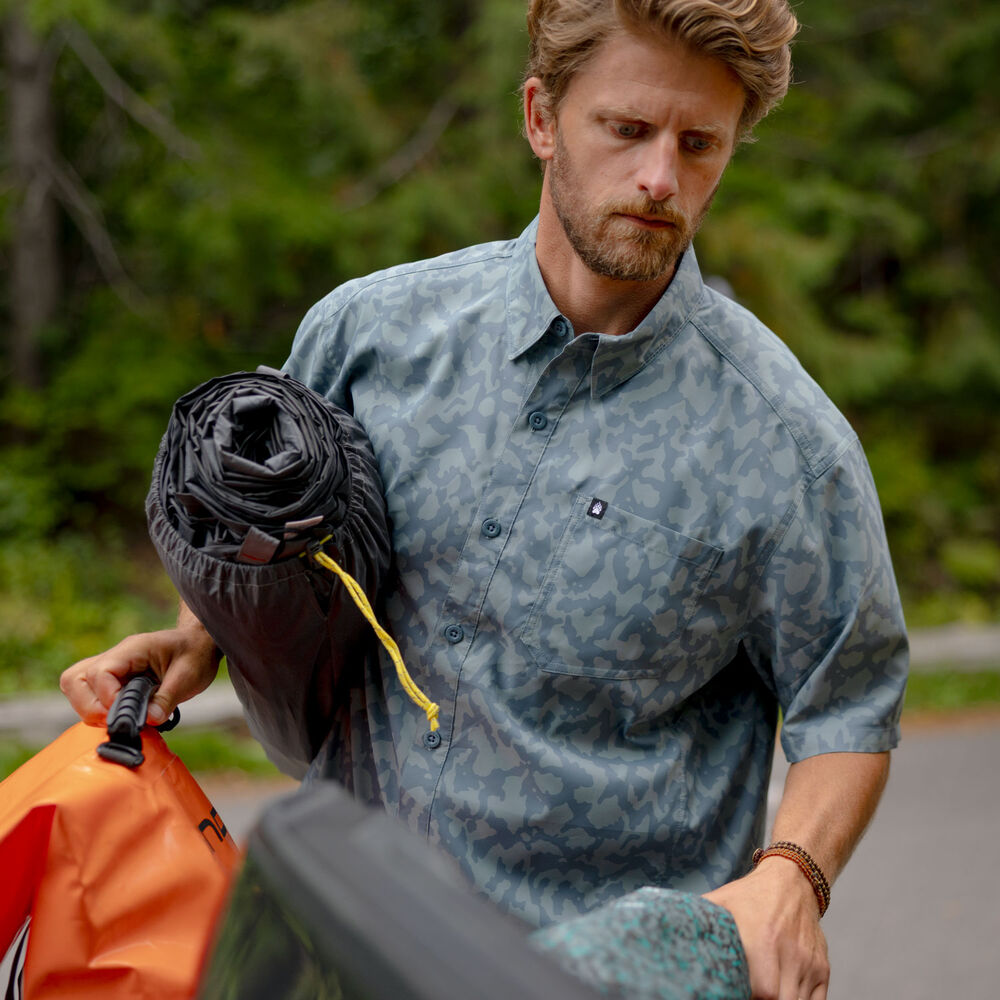 Men's AKHG Mountain Stream Relaxed Fit Short Sleeve Shirt Main Image