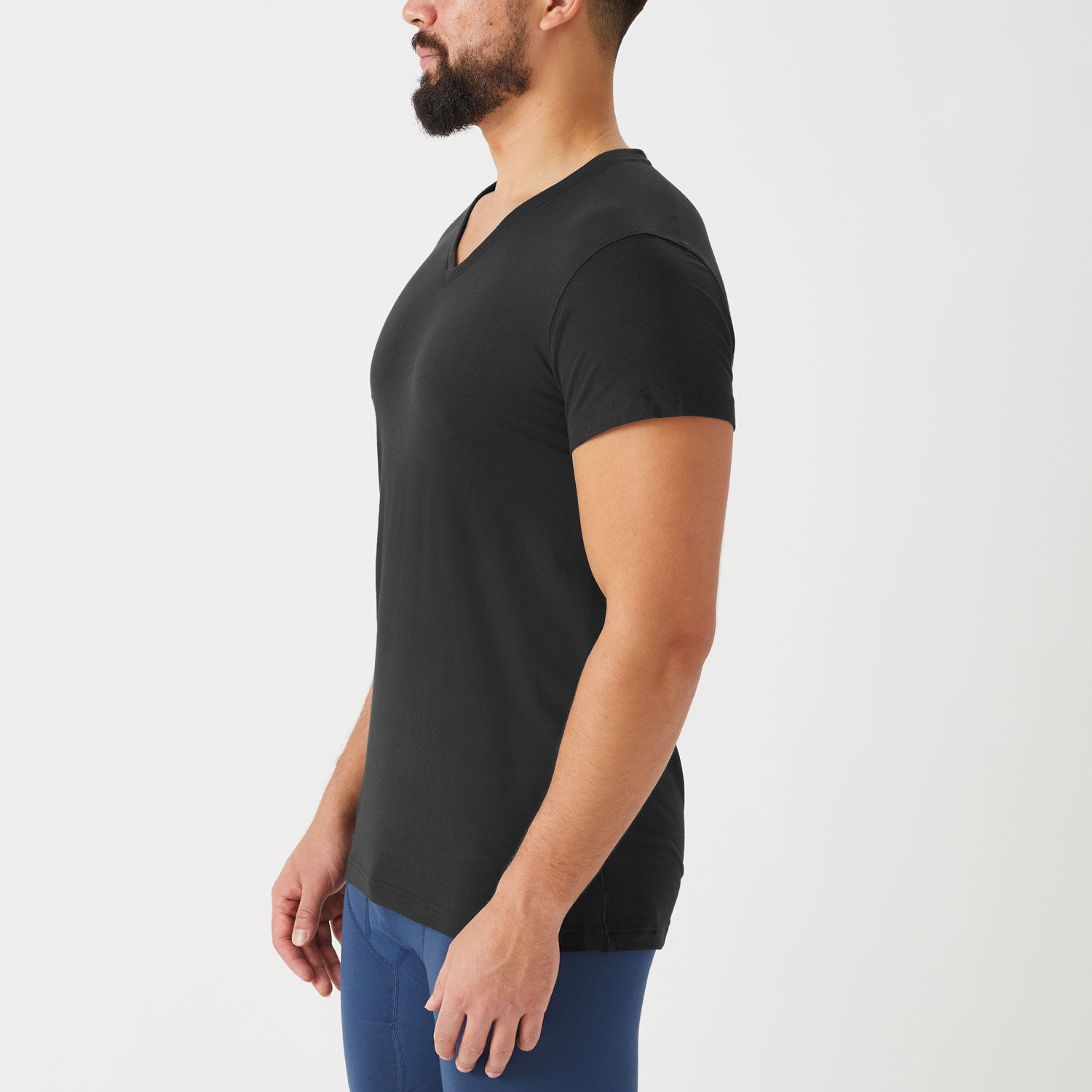 BANDEL V-NECK T-SHIRT⭐UNDER WEAR / LL