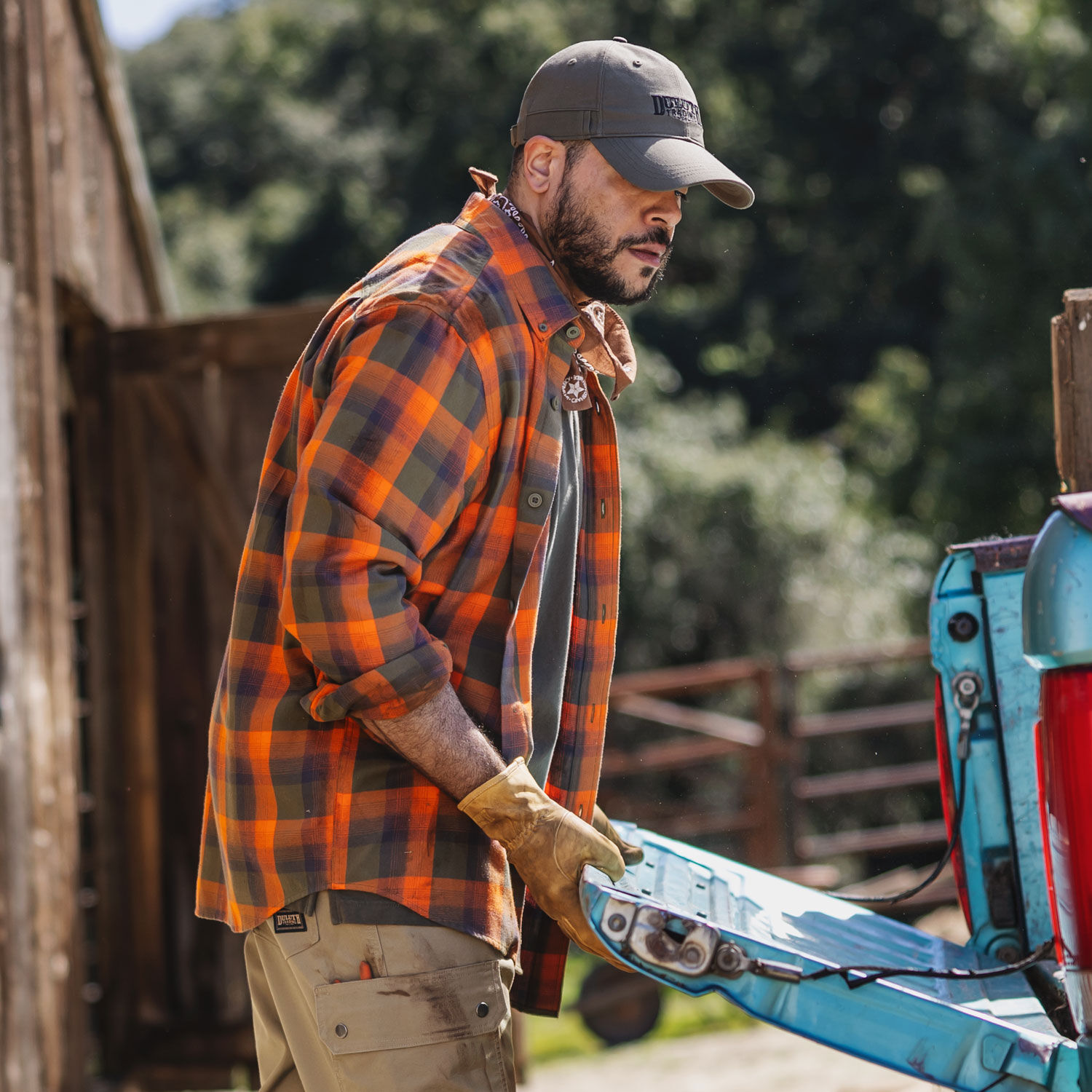 Men's 40 Grit Flannel Standard Fit Shirt | Duluth Trading Company