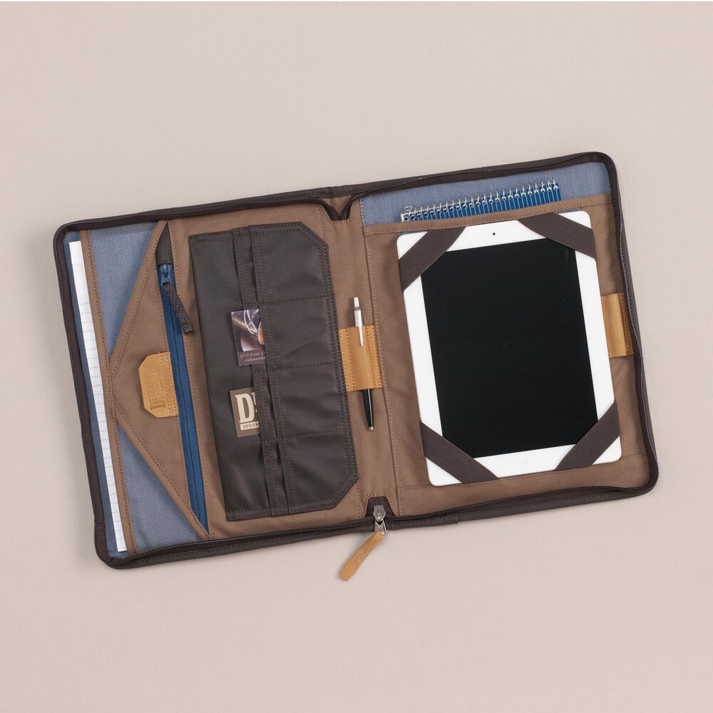 Firehose 2.0 Folding Portfolio Main Image