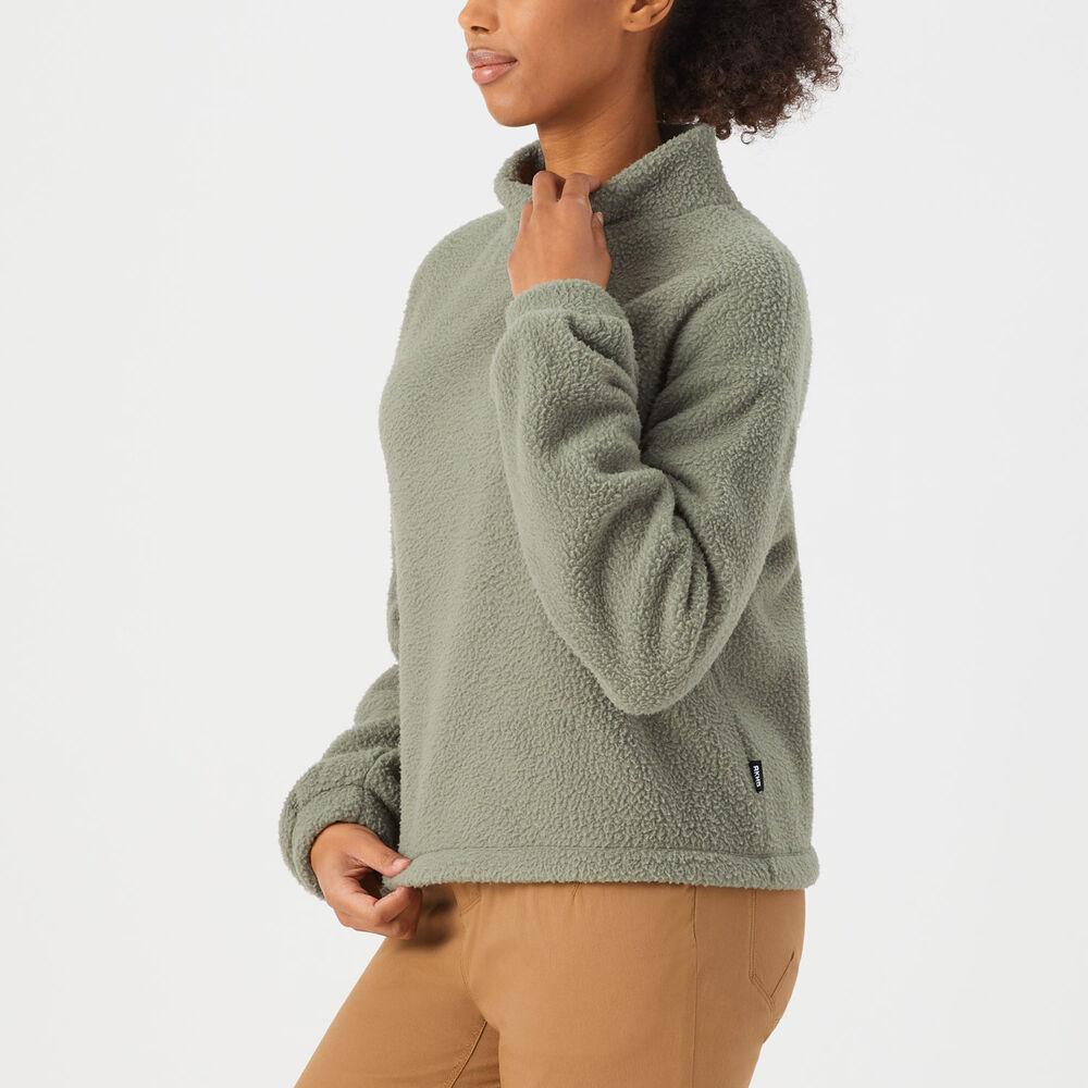 Women's AKHG Chimney Rock Fleece Main Image