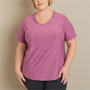 Women's Plus Armachillo Short Sleeve T-Shirt
