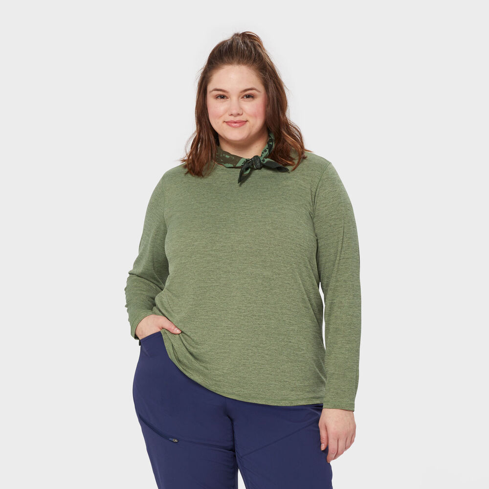 Women's AKHG Plus Tun-Dry Long Sleeve T-Shirt Main Image