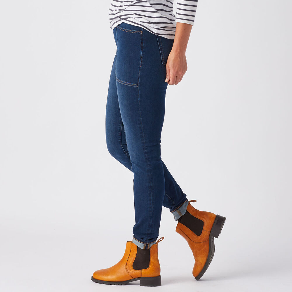 Women's Jean-Netics Pull-On Skinny Jeans Main Image