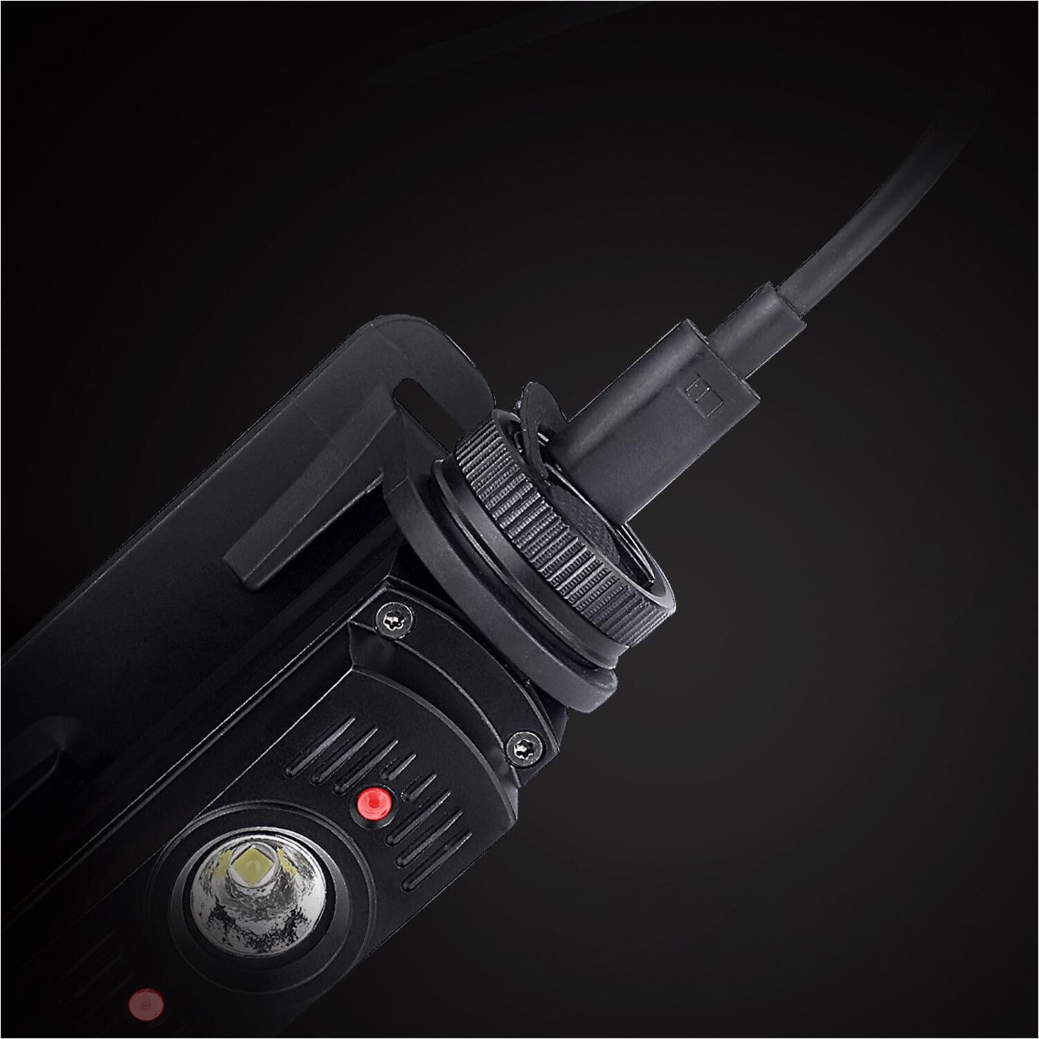 ヘッドライト FENIX(フェニックス) HL60R XM-L2 U2 LED 充電式 明るさ最高950ルーメン HL60R