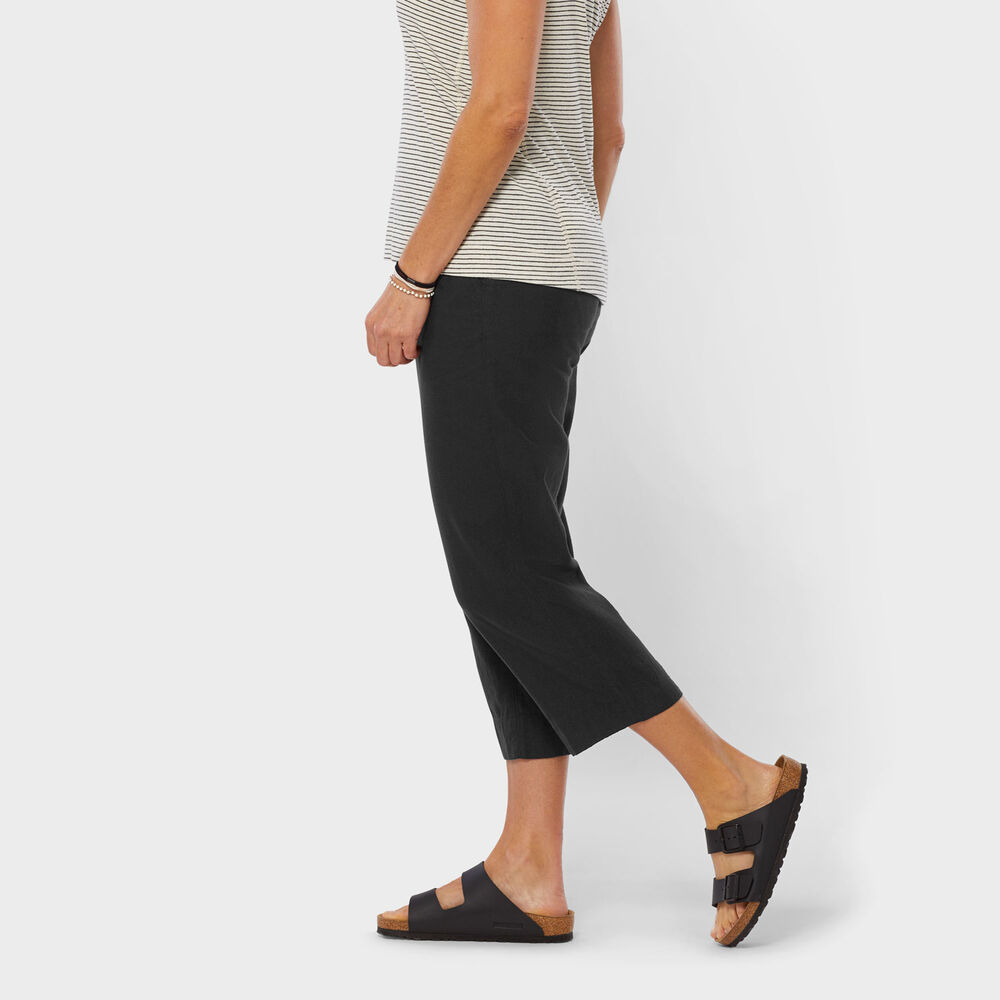 Women's Overeasy Lightweight Hemp Capris Main Image