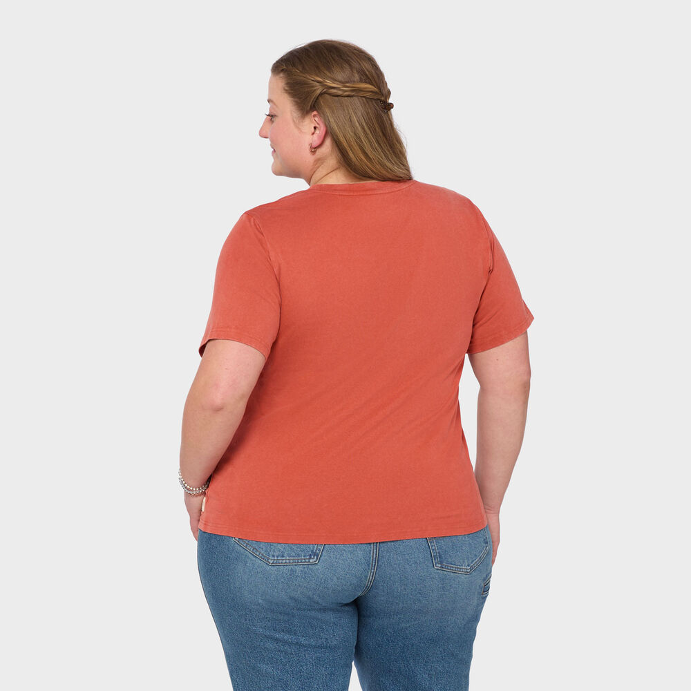 Women's Plus Duluth Heritage Washed Crewneck Tee Main Image