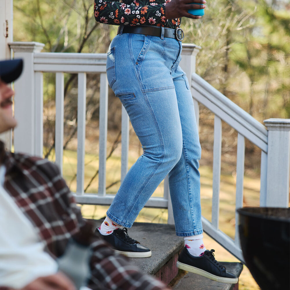 Women's Duluth Heritage Mid-Rise Stovepipe Jeans Main Image