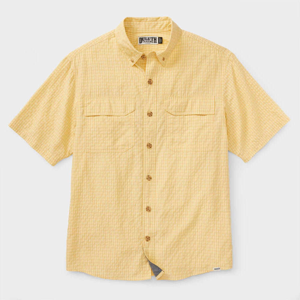 Men's Armachillo Relaxed Fit Short Sleeve Shirt Main Image