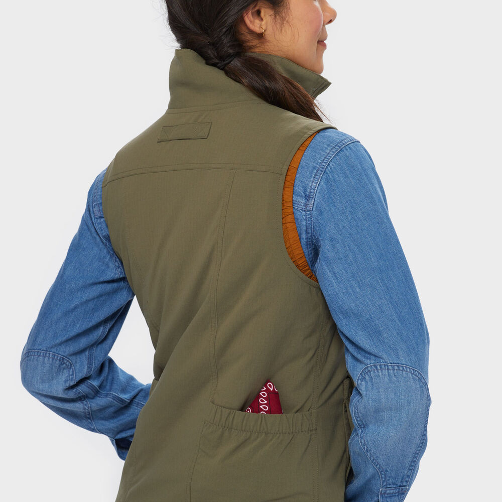 Women's Heirloom Insulated Garden Vest Main Image