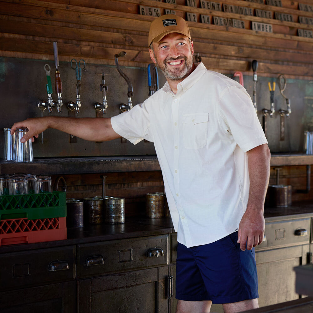 Men's Drumlin Slub Cotton Relaxed Fit Short Sleeve Shirt Main Image