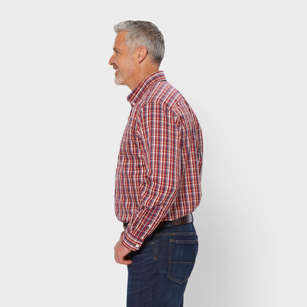 Men's Magnet Wrinklefighter Relaxed Fit Long Sleeve Shirt Main Image