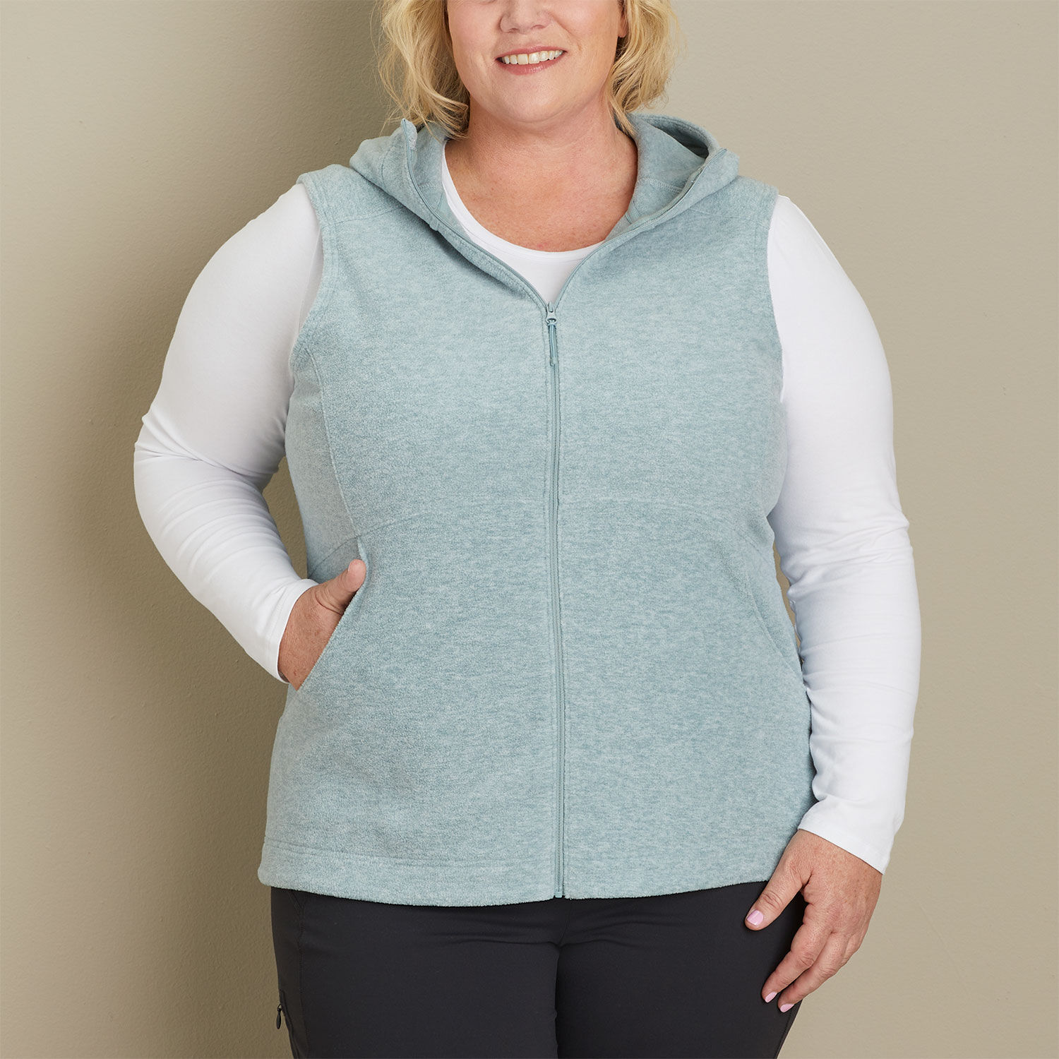 Women's plus size 2025 fleece vests