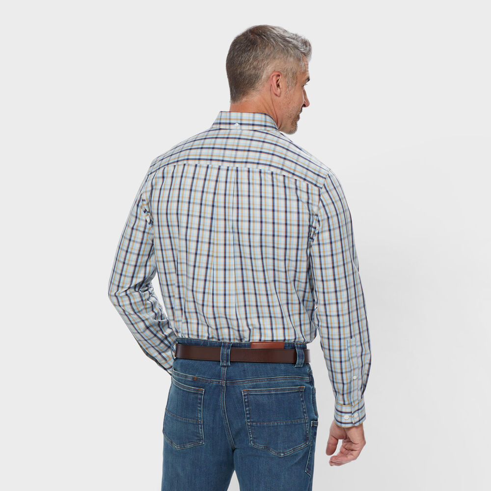 Men's Wrinklefighter Standard Fit Shirt Main Image