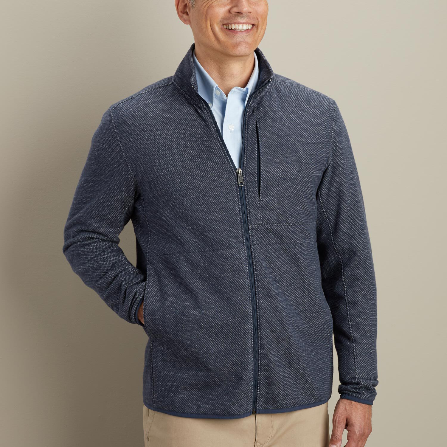 正月セール　TheoryCashmerePlacketHenleySweater Men's Cashmere Quarter-Zip Sweater in Charcoal Melange | Theory