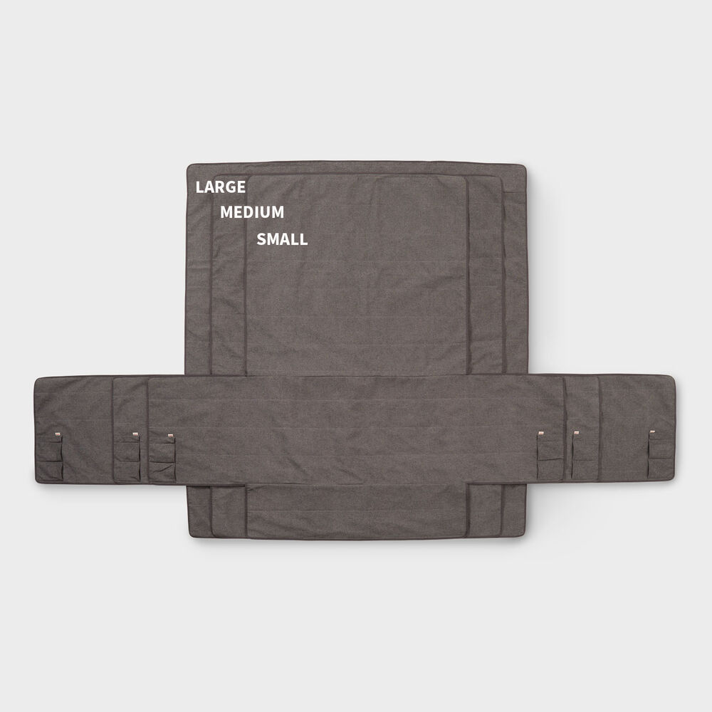 Mess Master Couch Cover Main Image