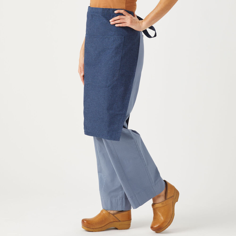 Chambray Reversible Waist Apron Main Image