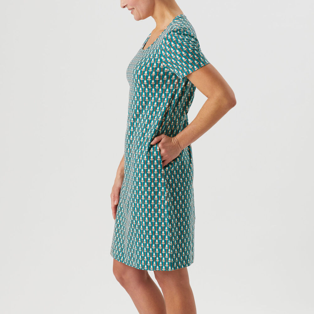 Women's To 'n' Flow Pleated Back Short Sleeve Dress Main Image