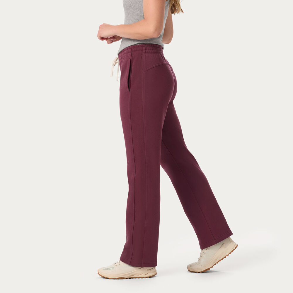 Women's Souped-Up Sweats Straight Leg Sweatpants Main Image