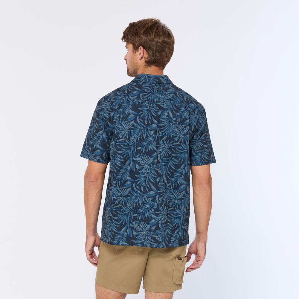 Men's Breezeshooter Camp Collar Untucked Shirt Main Image