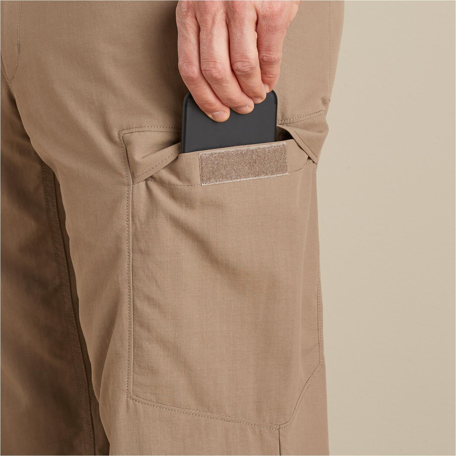 Men's Armachillo Cooling Relaxed Fit Cargo Pants | Duluth Trading Company