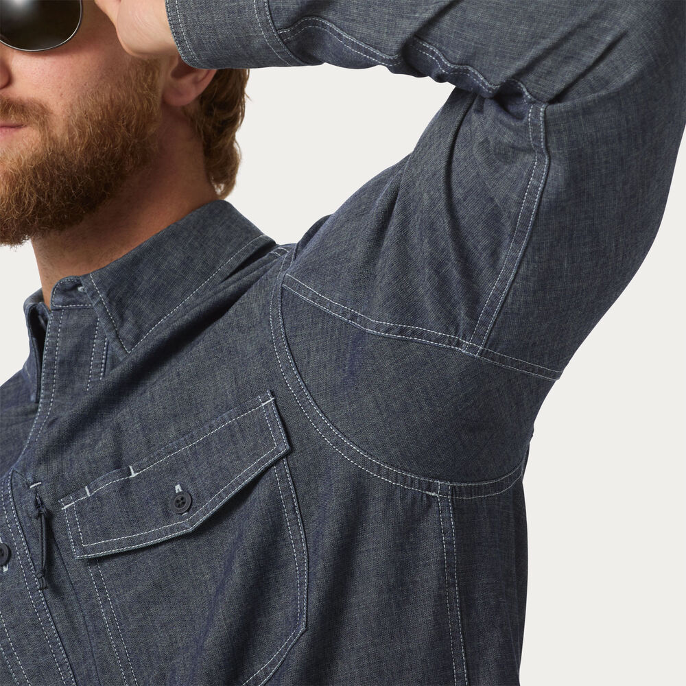 Men's No Quit Utility Standard Fit Chambray Shirt Main Image