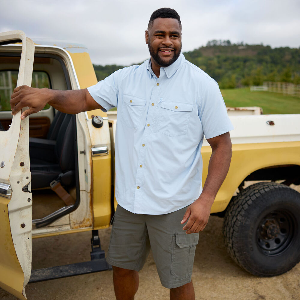 Men's Utility Standard Fit Short Sleeve Shirt Main Image