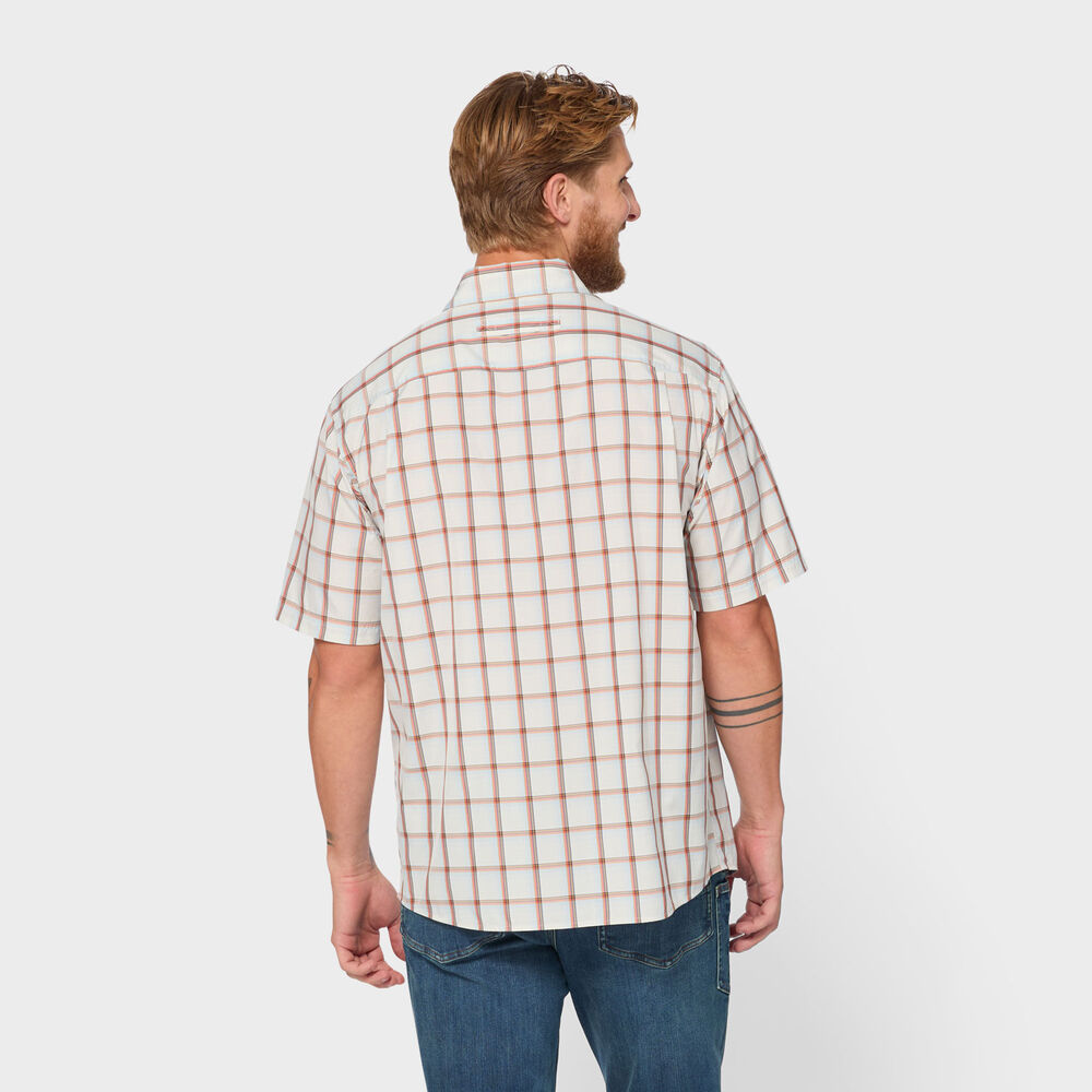 Men's Armachillo Relaxed Fit Short Sleeve Shirt Main Image