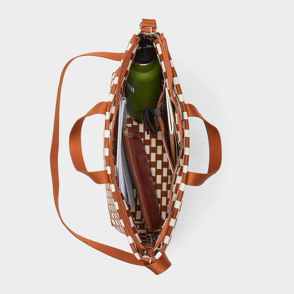 Duluth Trading Lightweight Knit Tote Main Image