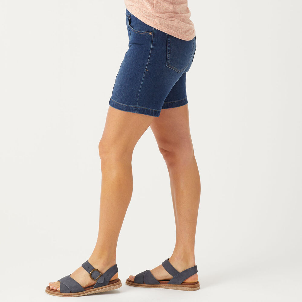 Women's Jean-Netics Pull-On 7'' Shorts Main Image