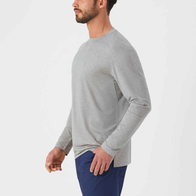 Men's AKHG Tun-Dry Standard Fit Long Sleeve T-Shirt