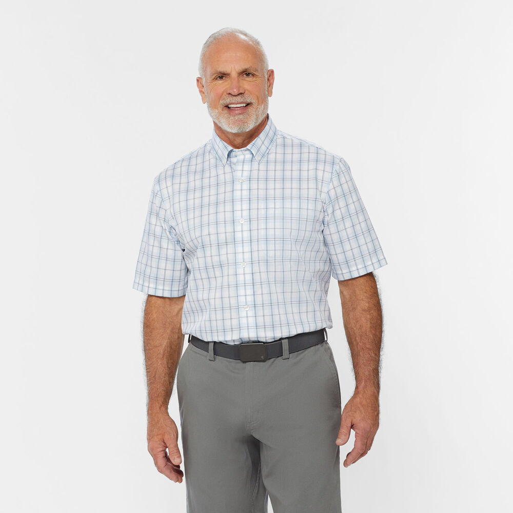 Men's Wrinklefighter Relaxed Fit Short Sleeve Shirt Main Image