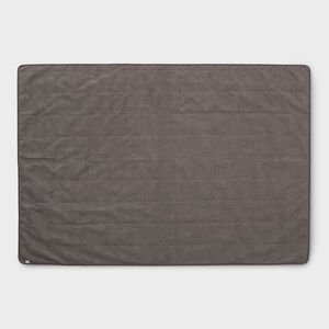 Mess Master Furniture Throw