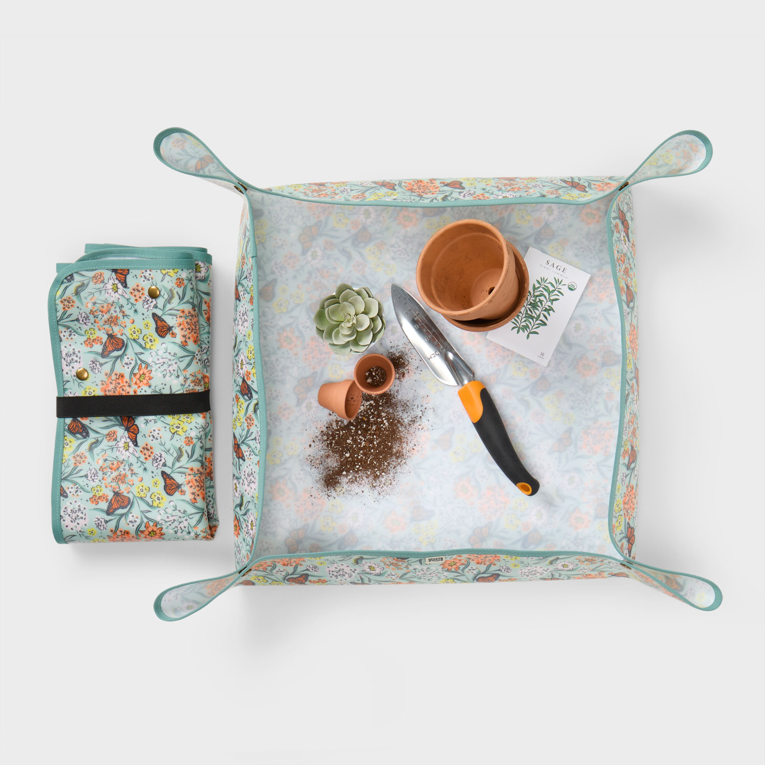 Duluth Gardening Mat Set