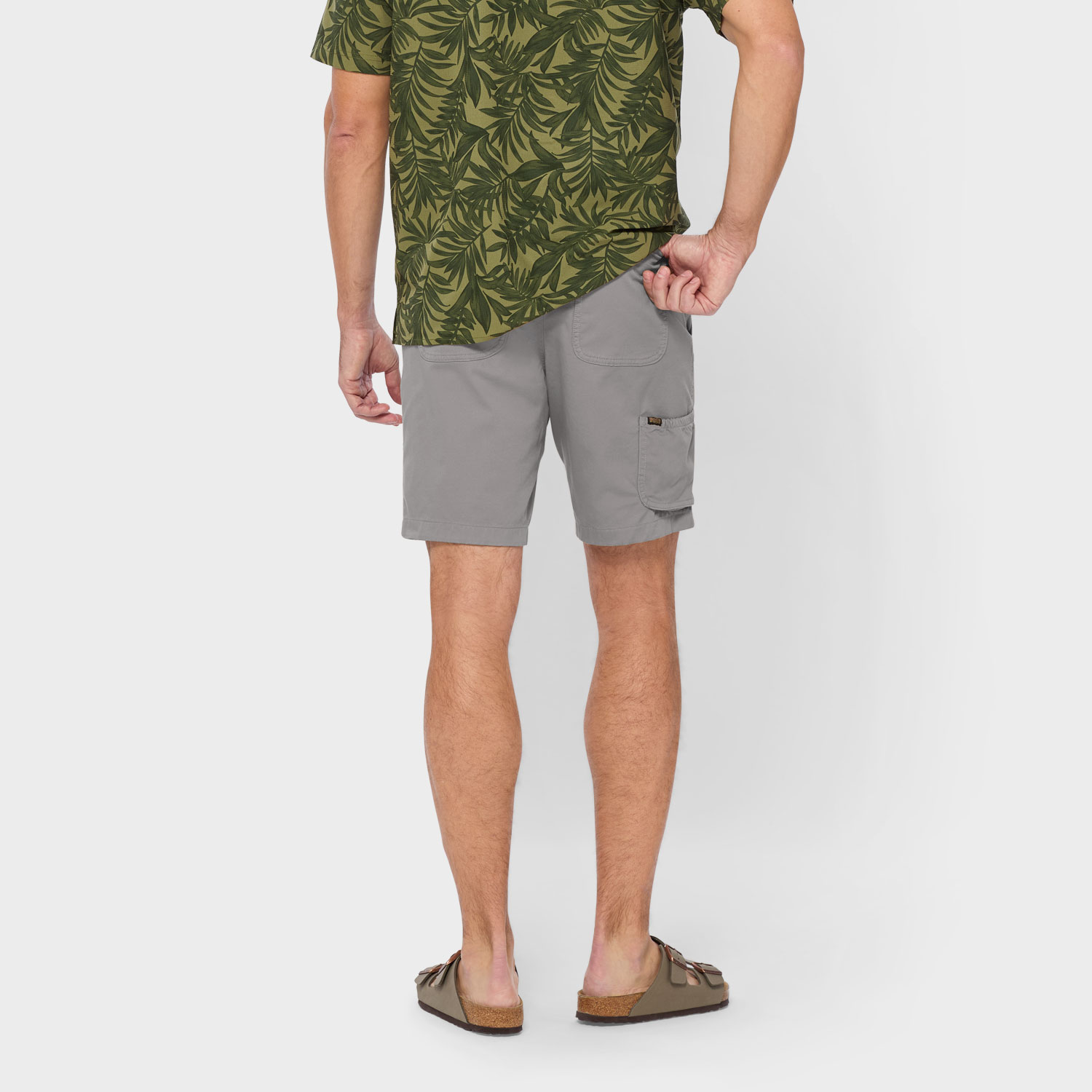 Men's BBQ Standard Fit 9" Shorts - image 2