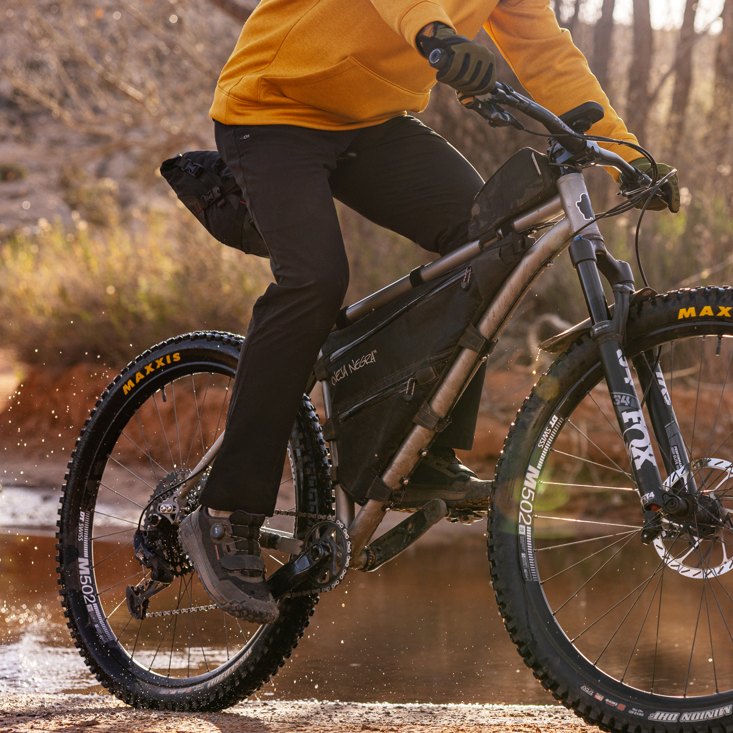 Men's AKHG Roadless Standard Fit Pants