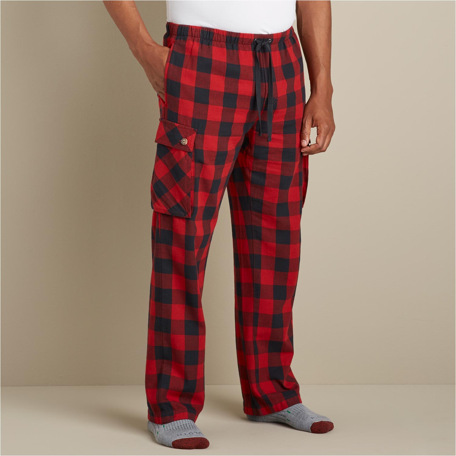 Men's Flannel Relaxed Fit Cargo Lounge Pants | Duluth Trading Company