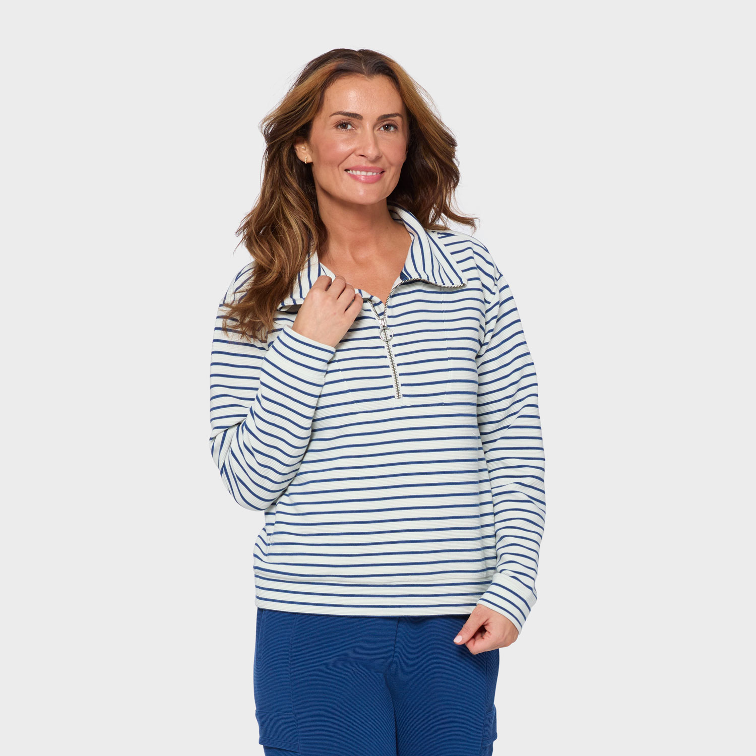 Women's Lounge Lore Pullover
