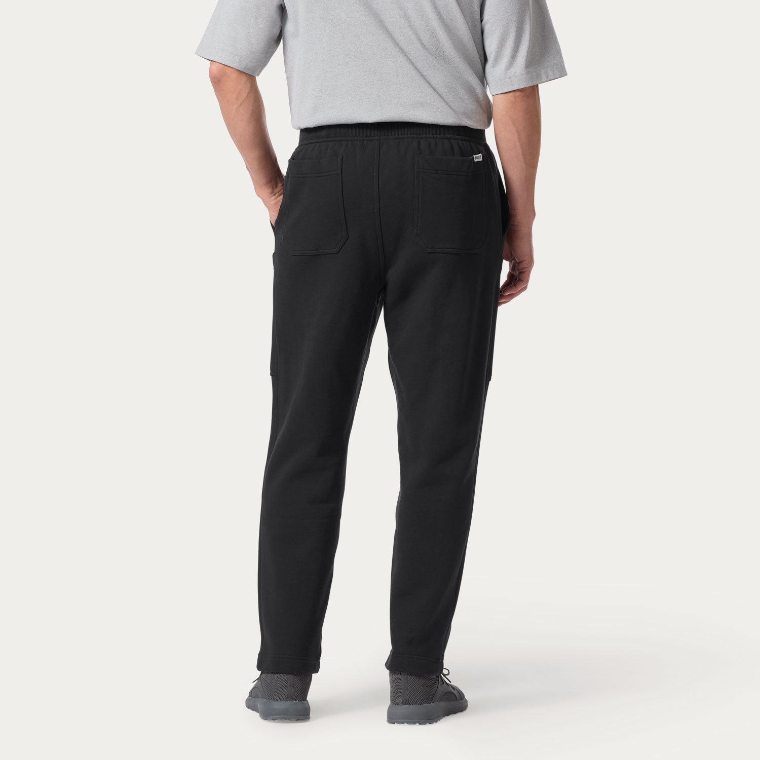 Men's Souped-Up Sweats Cargo Sweatpants - image 2