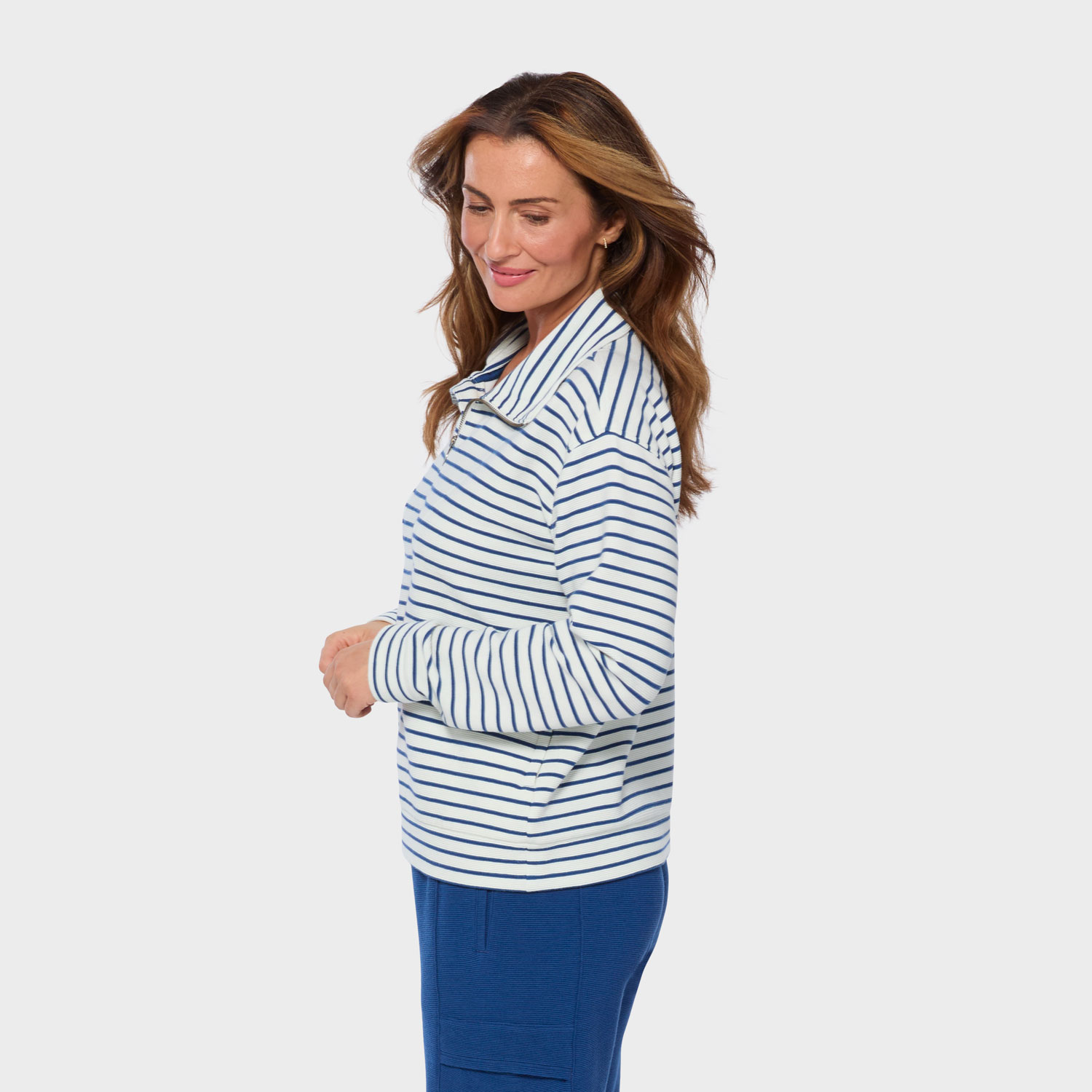 Women's Lounge Lore Pullover - image 3