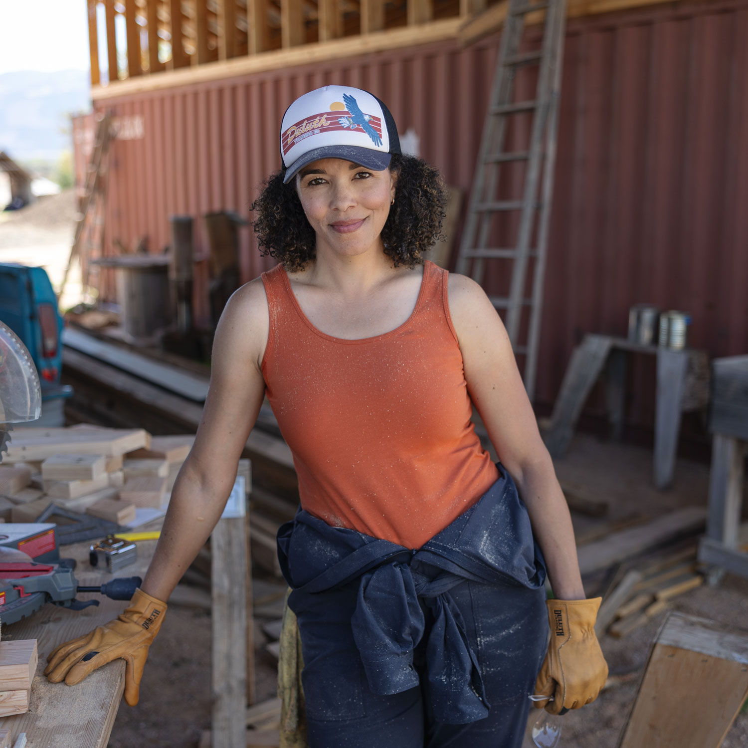 Women's No-Yank Tank